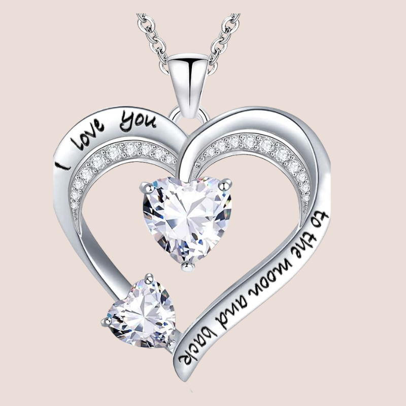Collana con cuore inciso